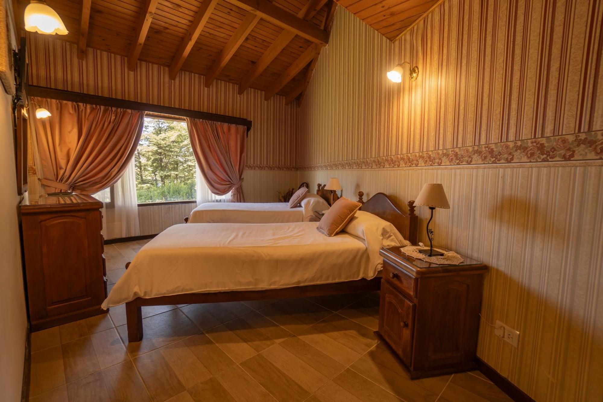 Hosteria El Condado San Carlos de Bariloche Eksteriør billede