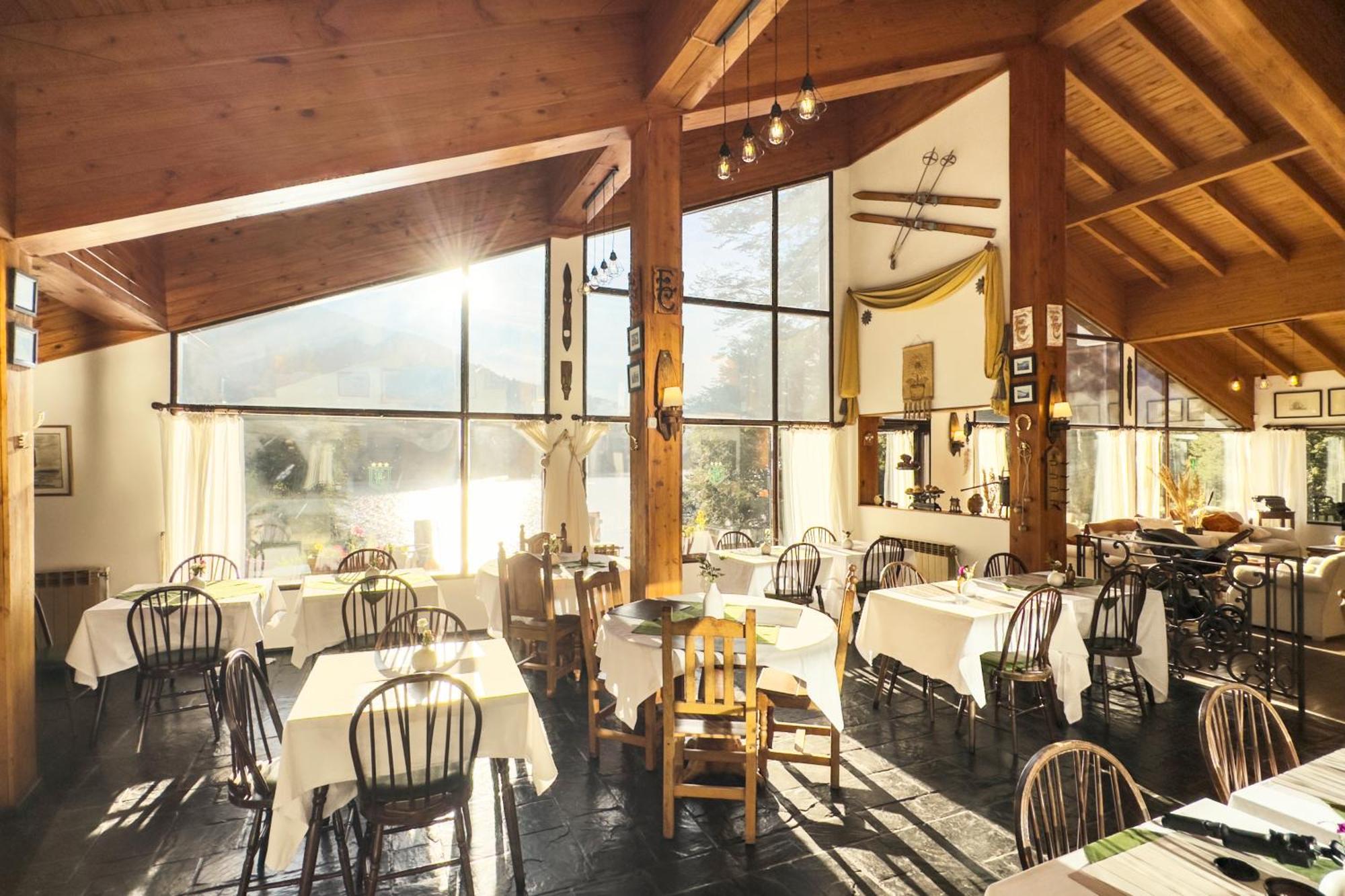 Hosteria El Condado San Carlos de Bariloche Eksteriør billede